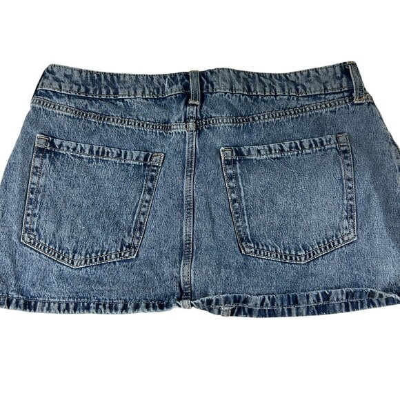 Hollister Y2K Denim Skort Mini Skirt Size 14 Stretch  Medium Wash - Picture 2 of 6